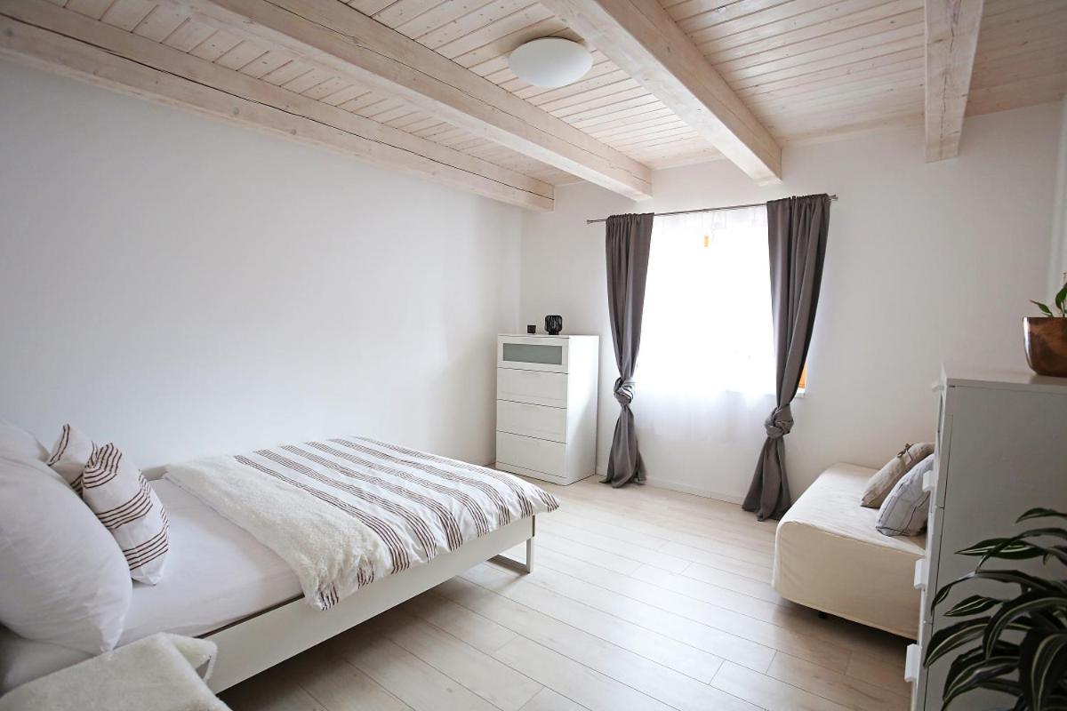 Husovka No135 Villa Libice nad Cidlinou Luaran gambar